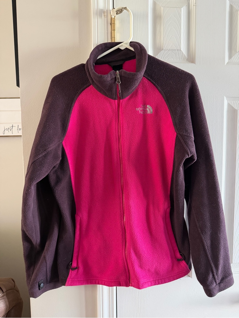 The North Face Women's Large Full Zip Fleece Jacket Fuchsia Plum